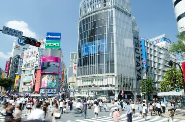 渋谷駅前のスクランブル交差点